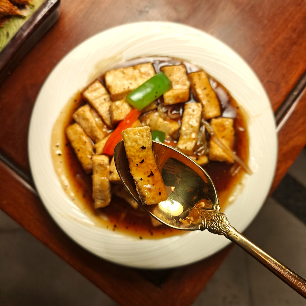 Bean Curd with Black Pepper Honey Sauce