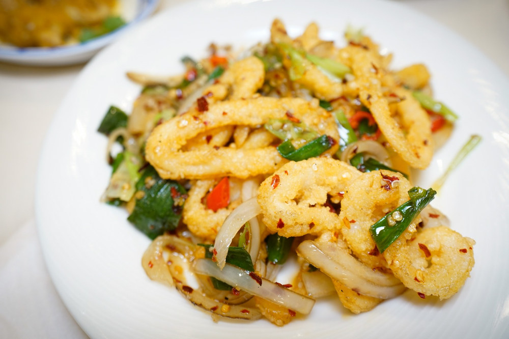 Chilli Salt Squid with Peppercorn