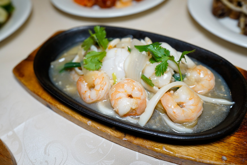 Sizzling Prawns with Ginger & Spring Onion